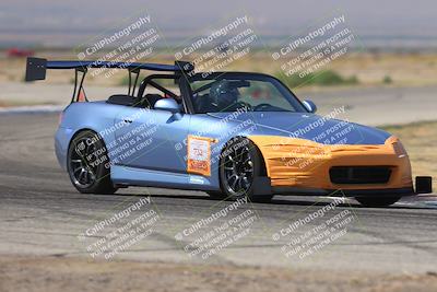 media/Sep-20-2025-Extreme Speed (Sat) [[1fcc23683c]]/Orange (Mid Intermediate)/Session 2 (Sunrise)/